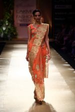 Model walk the ramp for Pallavi Jaikishan show at Lakme Fashion Week Day 1 on 3rd Aug 2012 (98).JPG